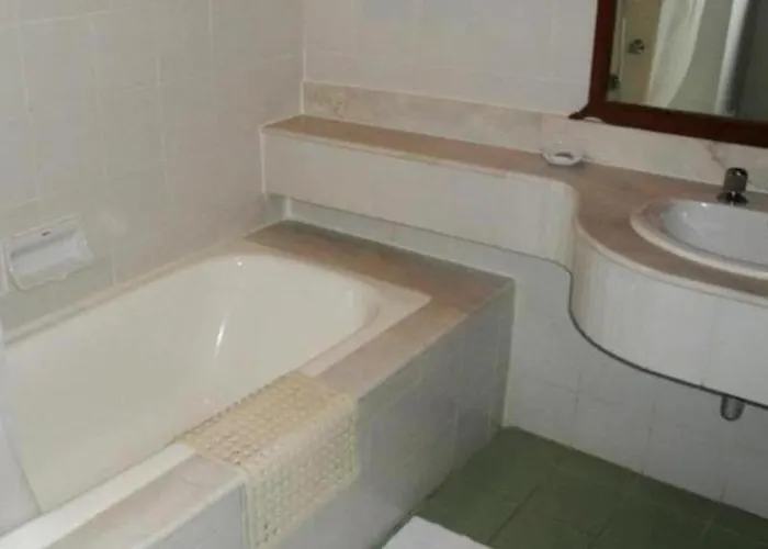 Imperial Golden Triangle Resort