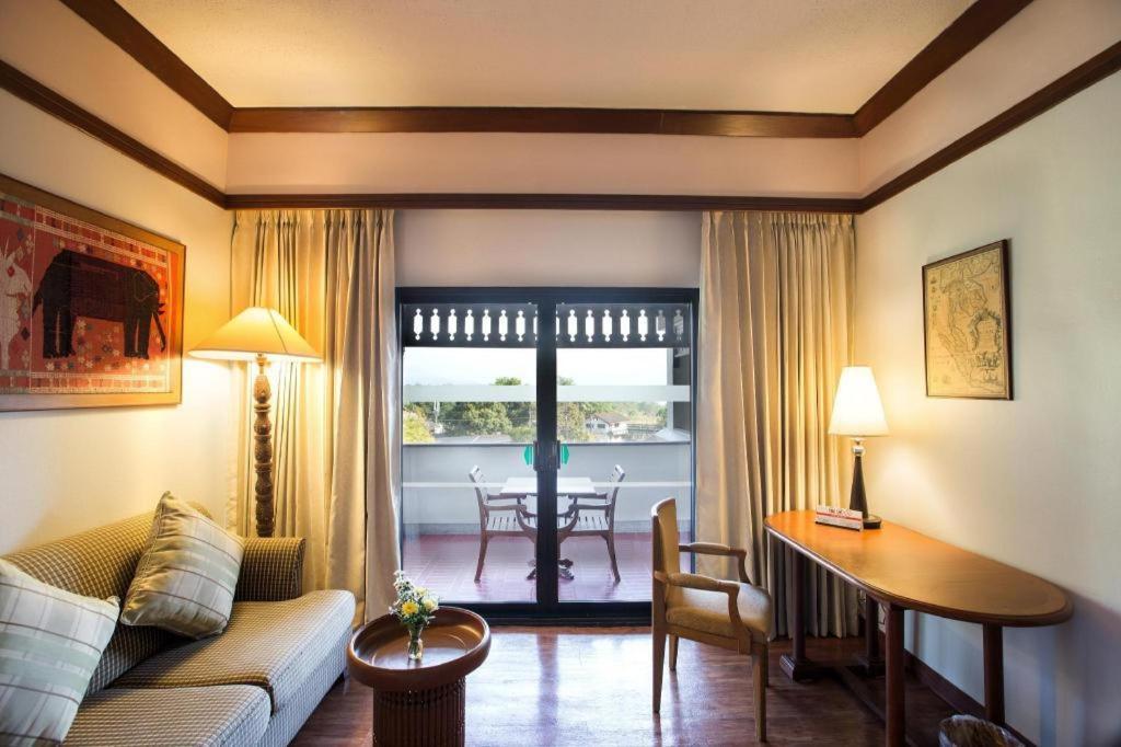 Resort Imperial Golden Triangle 4*